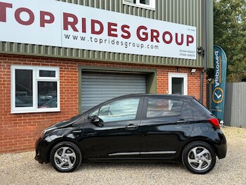 Used Toyota Yaris 2017 for sale - 75430496: Photo