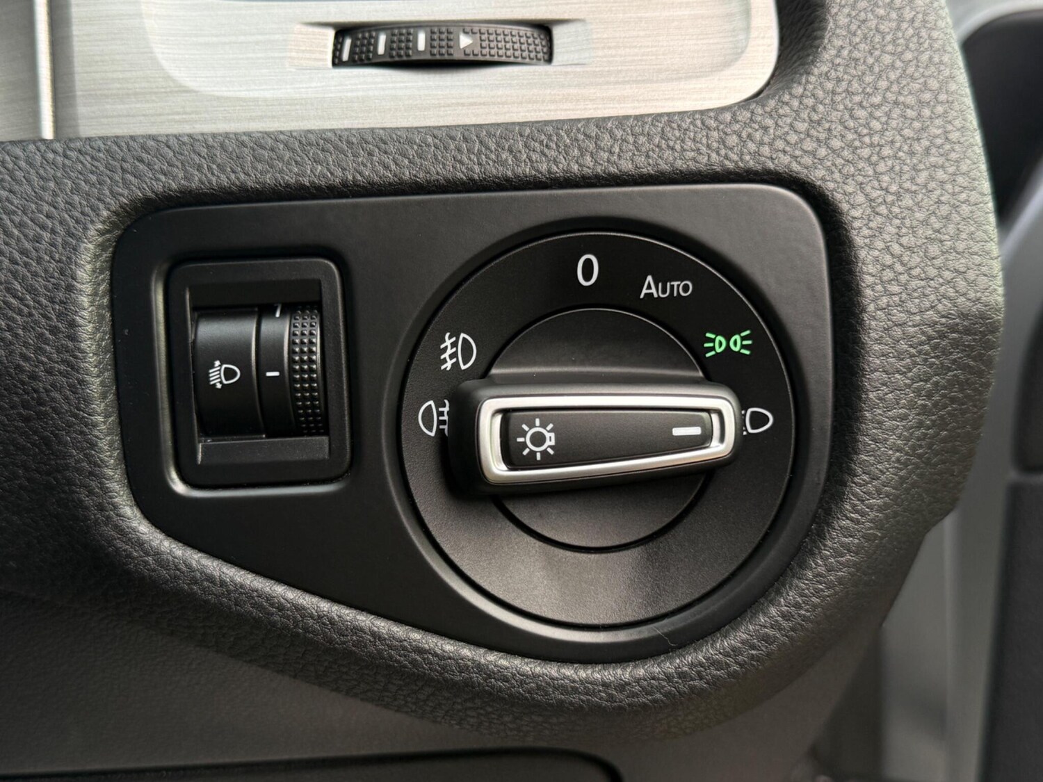 Used Volkswagen Golf 2015 for sale - 77242397: Photo 17