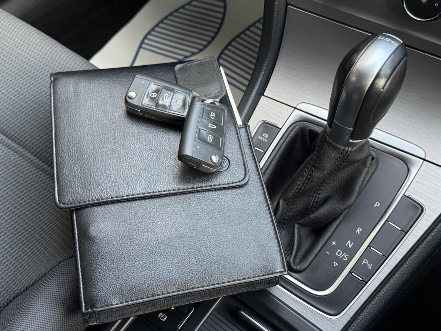 Used Volkswagen Golf 2015 for sale - 77242397: Photo 24