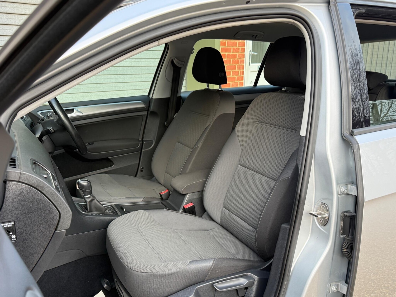 Used Volkswagen Golf 2015 for sale - 77242397: Photo 31