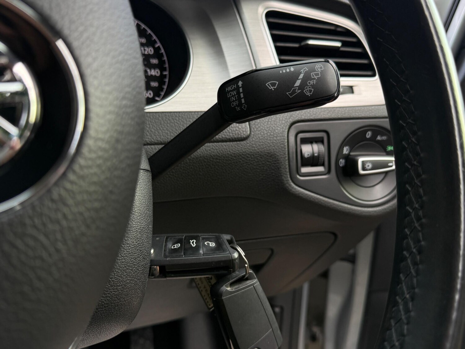 Used Volkswagen Golf 2015 for sale - 77242397: Photo 37