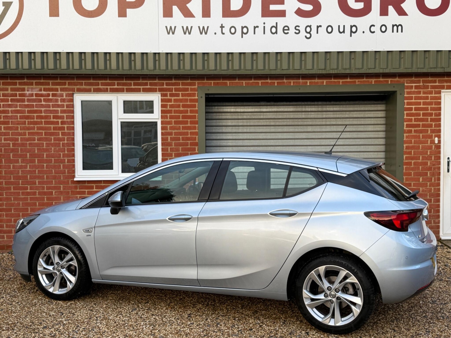 Used Vauxhall Astra 2020 for sale - 77001977: Photo 2