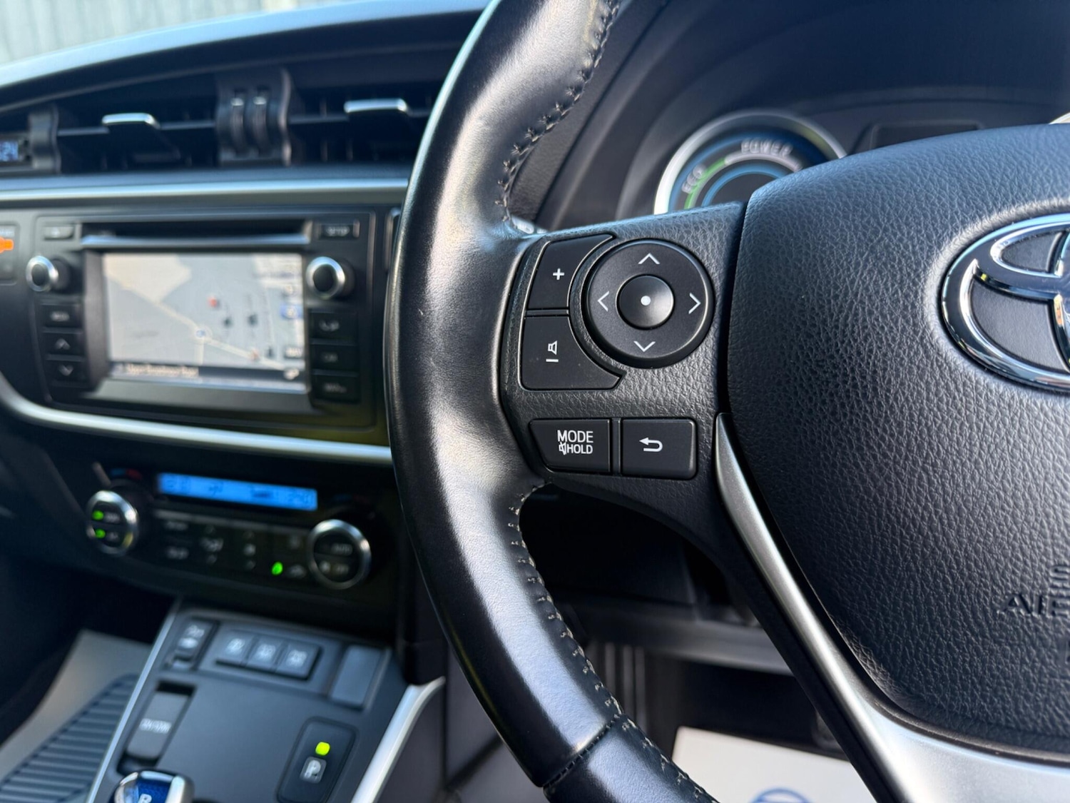 Used Toyota Auris 2014 for sale - 76899621: Photo 30