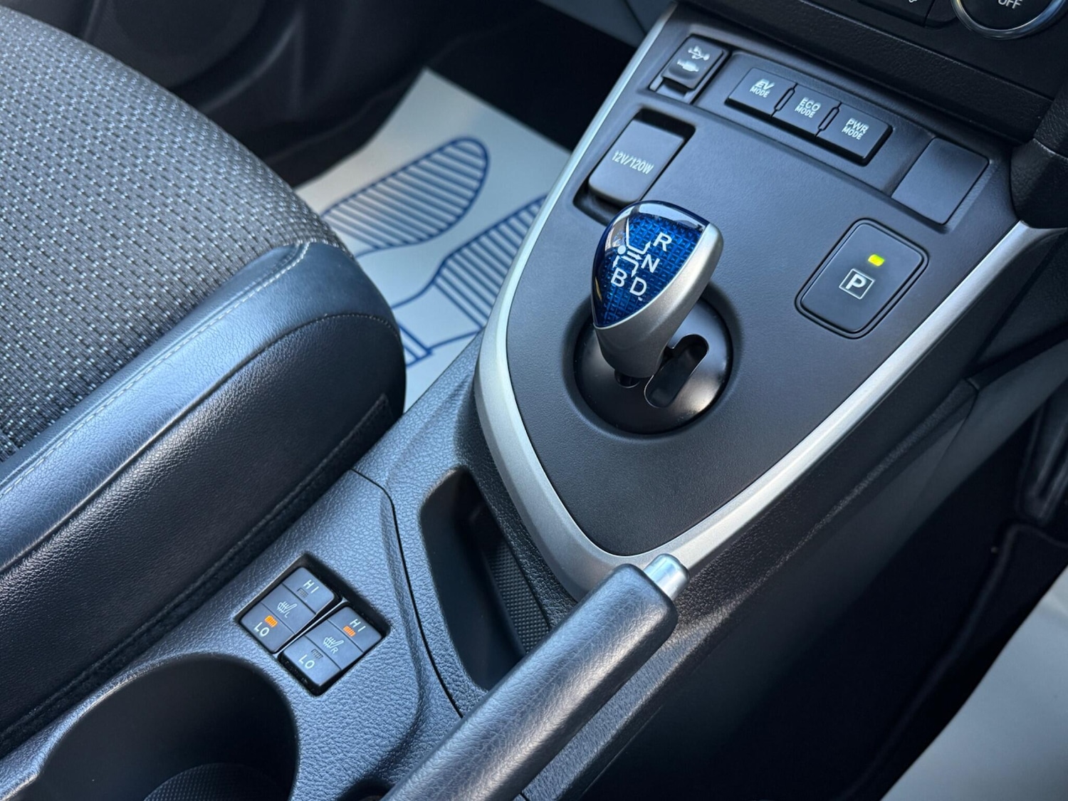 Used Toyota Auris 2014 for sale - 76899621: Photo 9