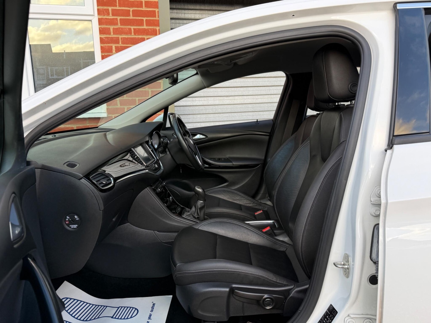 Used Vauxhall Astra for sale - 77016810: Photo 11