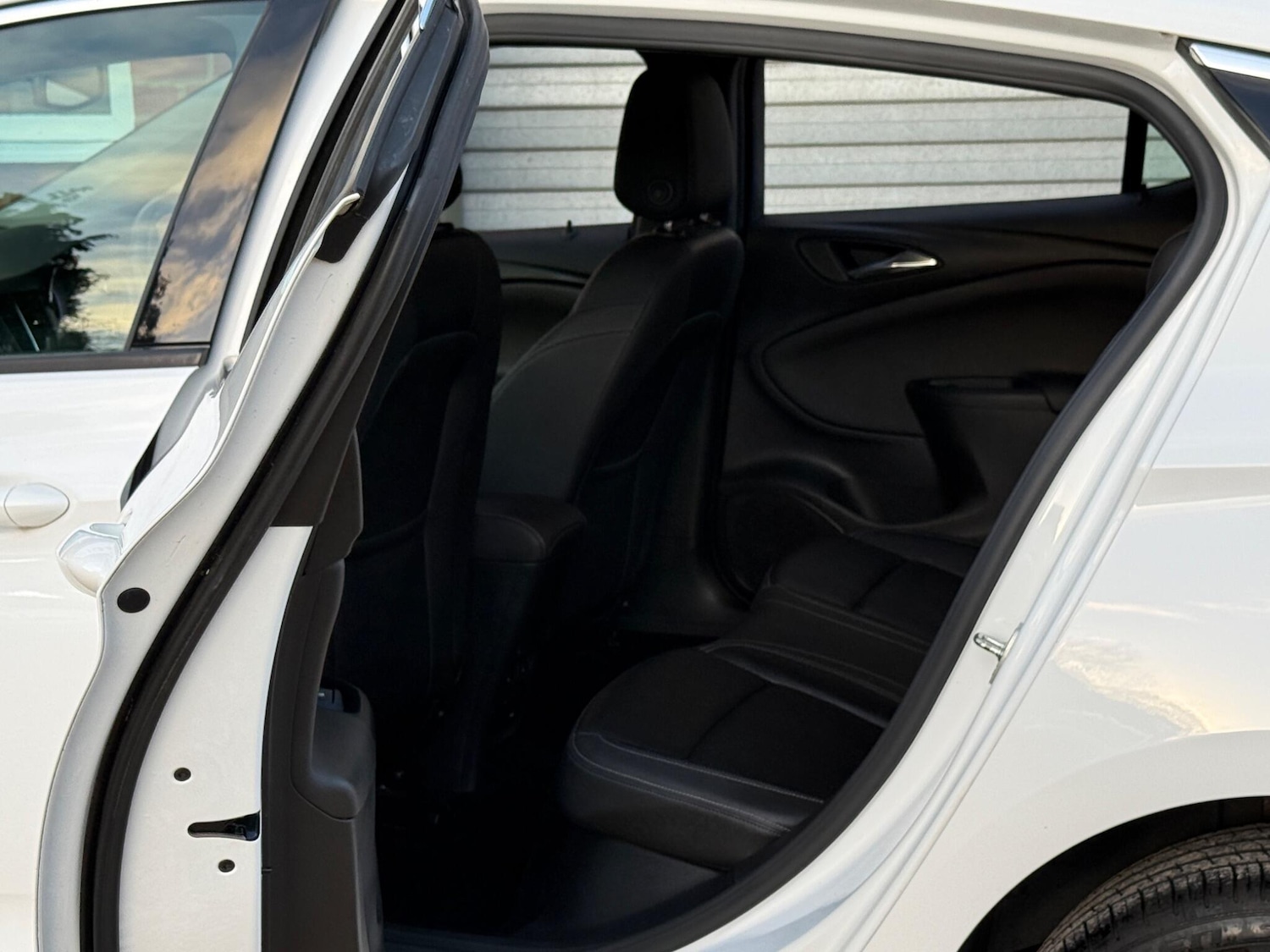 Used Vauxhall Astra for sale - 77016810: Photo 12