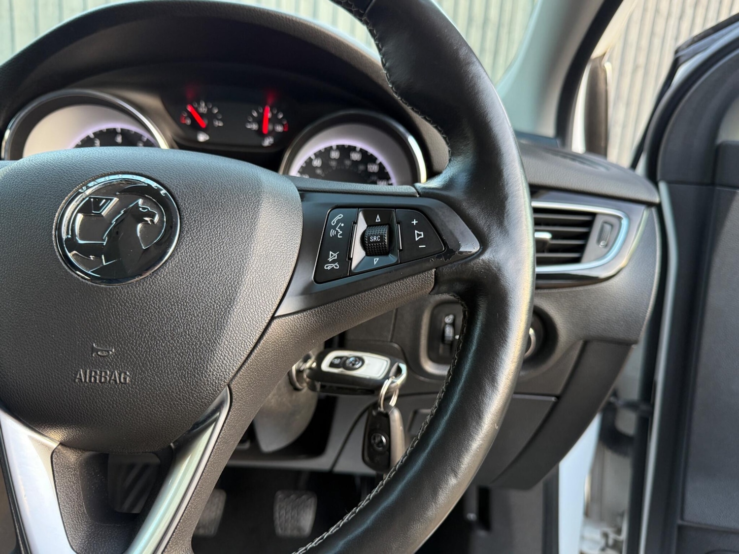 Used Vauxhall Astra for sale - 77016810: Photo 29