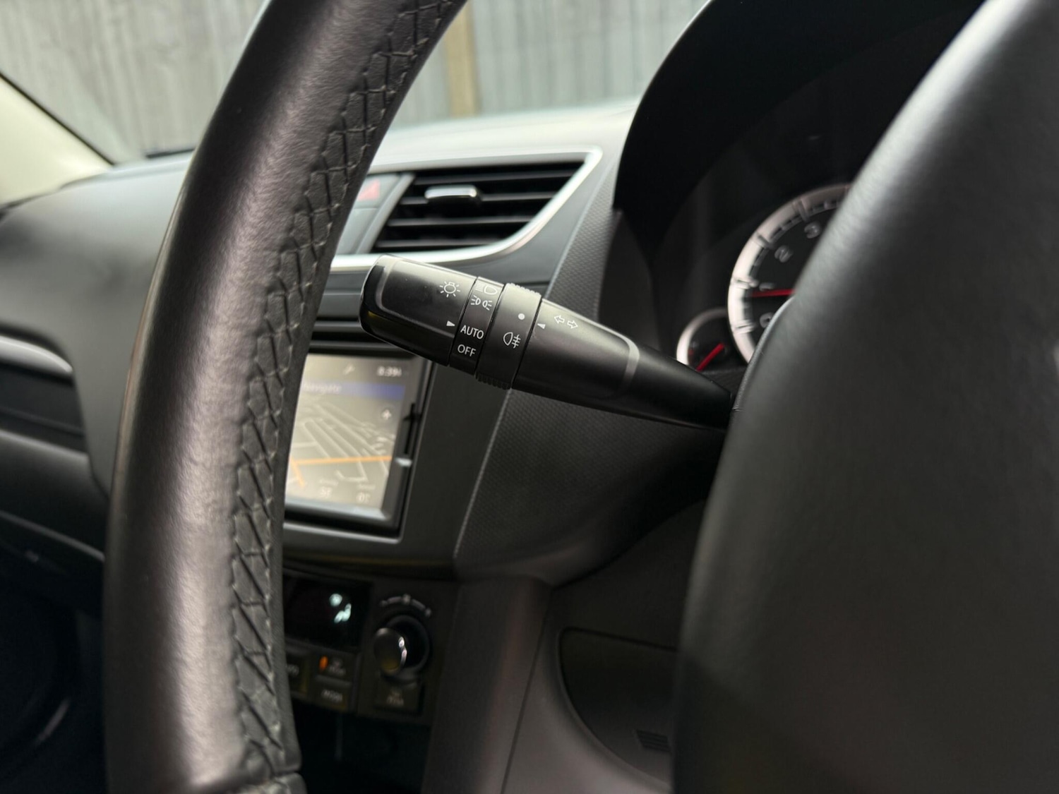 Used Suzuki Swift 2016 for sale - 77001972: Photo 27