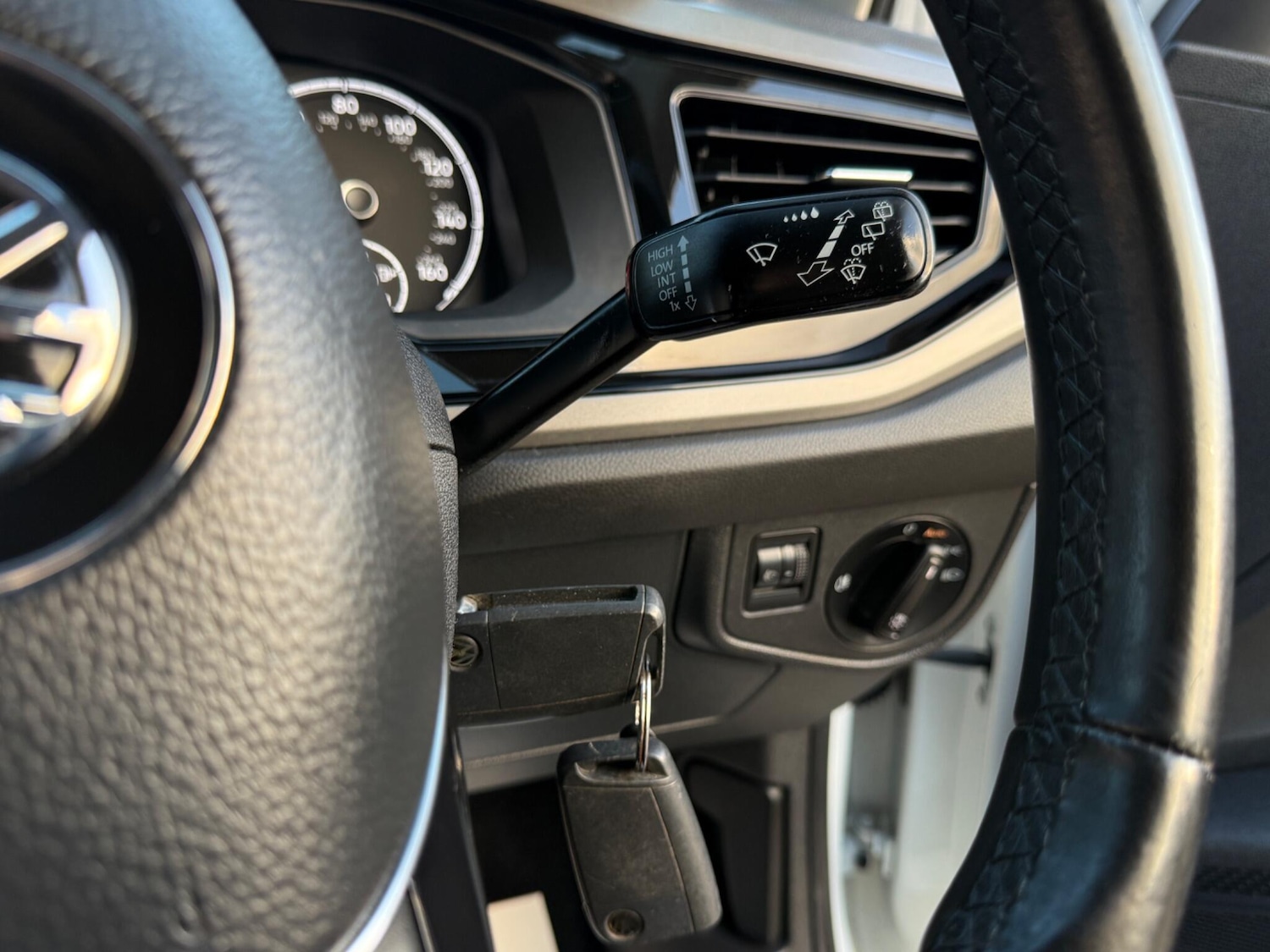 Used Volkswagen Polo for sale - 77016313: Photo 29