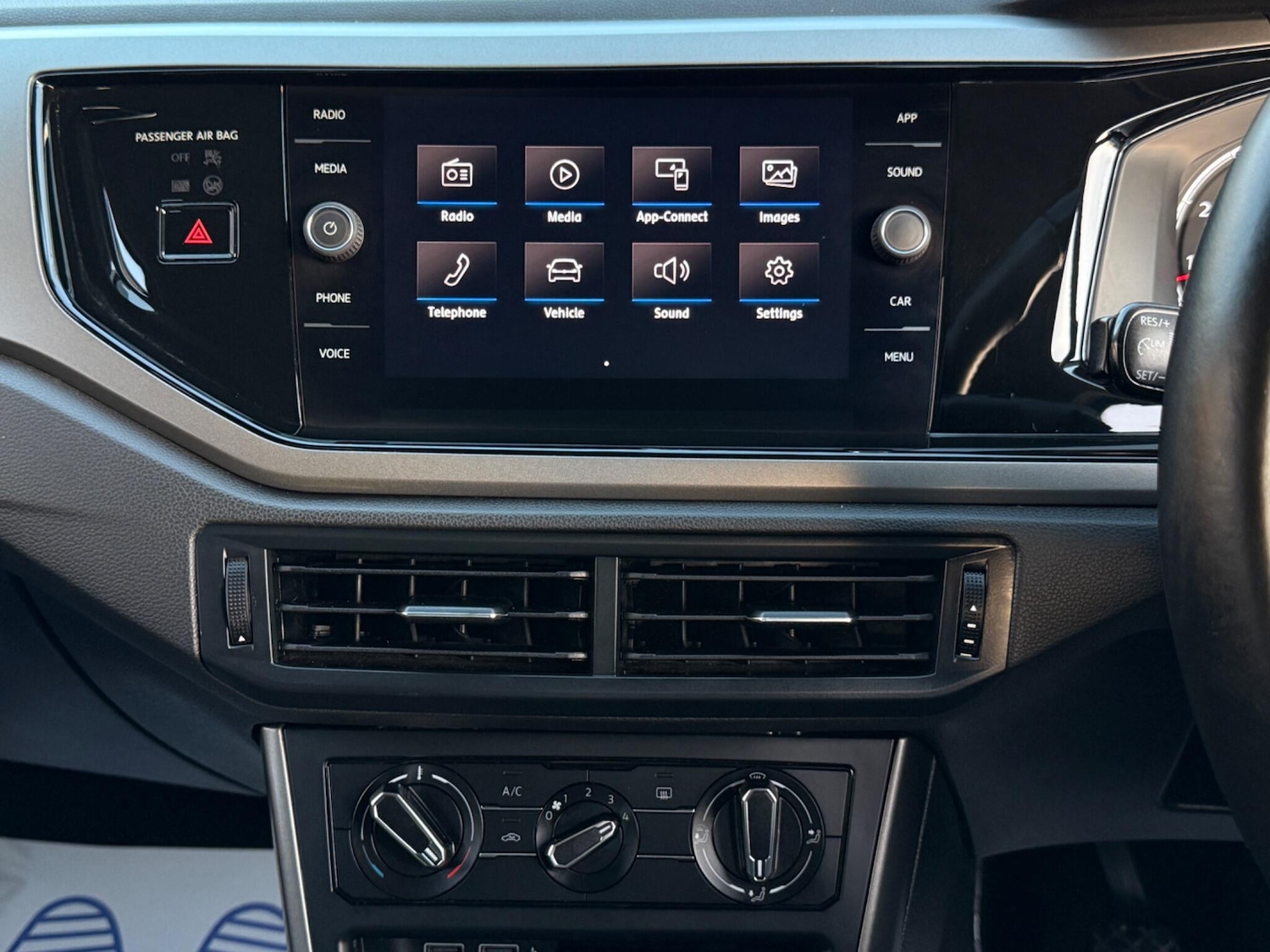 Used Volkswagen Polo for sale - 77016313: Photo 8