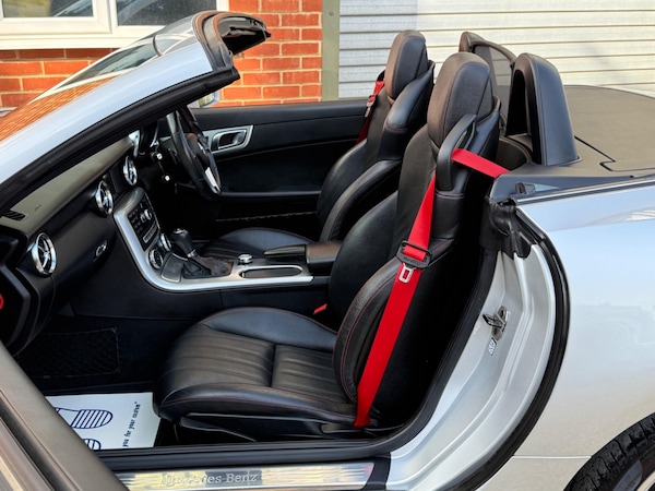 Used Mercedes-Benz SLK 2013 for sale - 75564213: Photo 26