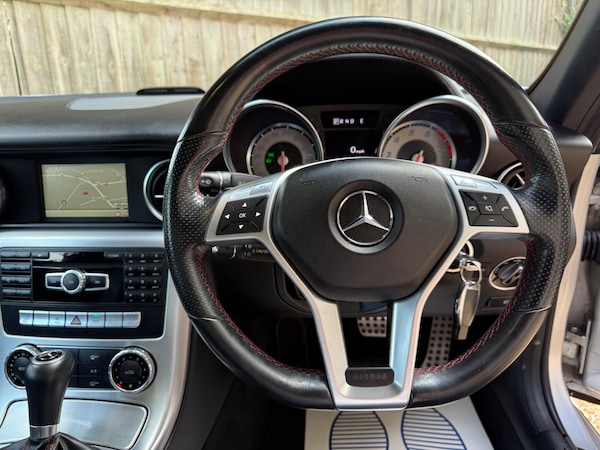 Used Mercedes-Benz SLK 2013 for sale - 75564213: Photo 31