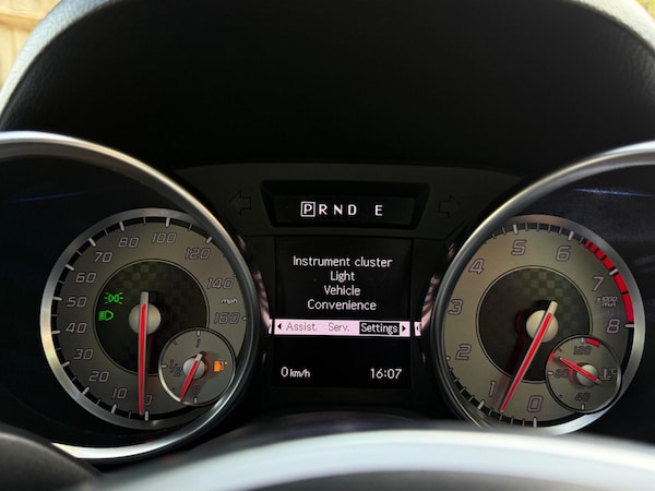 Used Mercedes-Benz SLK 2013 for sale - 75564213: Photo 47