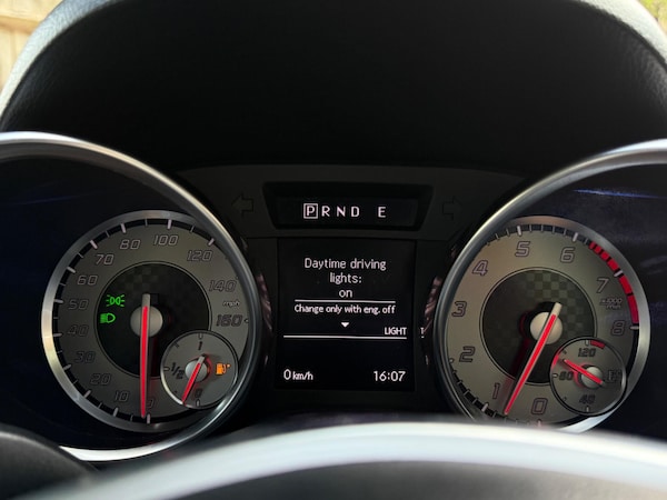 Used Mercedes-Benz SLK 2013 for sale - 75564213: Photo 49