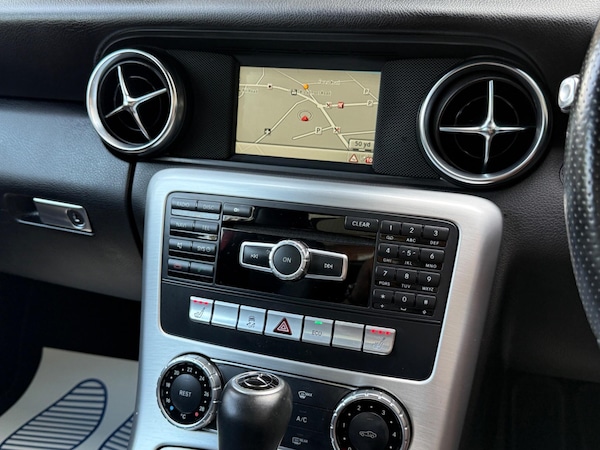 Used Mercedes-Benz SLK 2013 for sale - 75564213: Photo 7