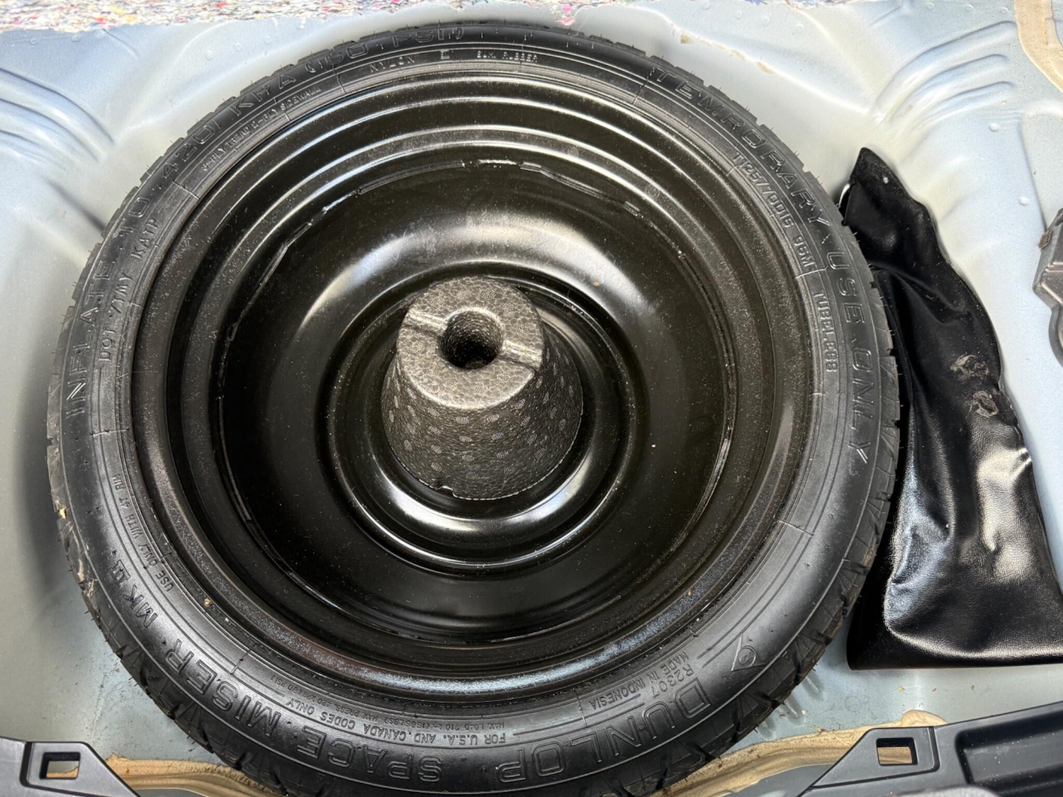 Used Toyota Yaris 2017 for sale - 77279402: Photo 25