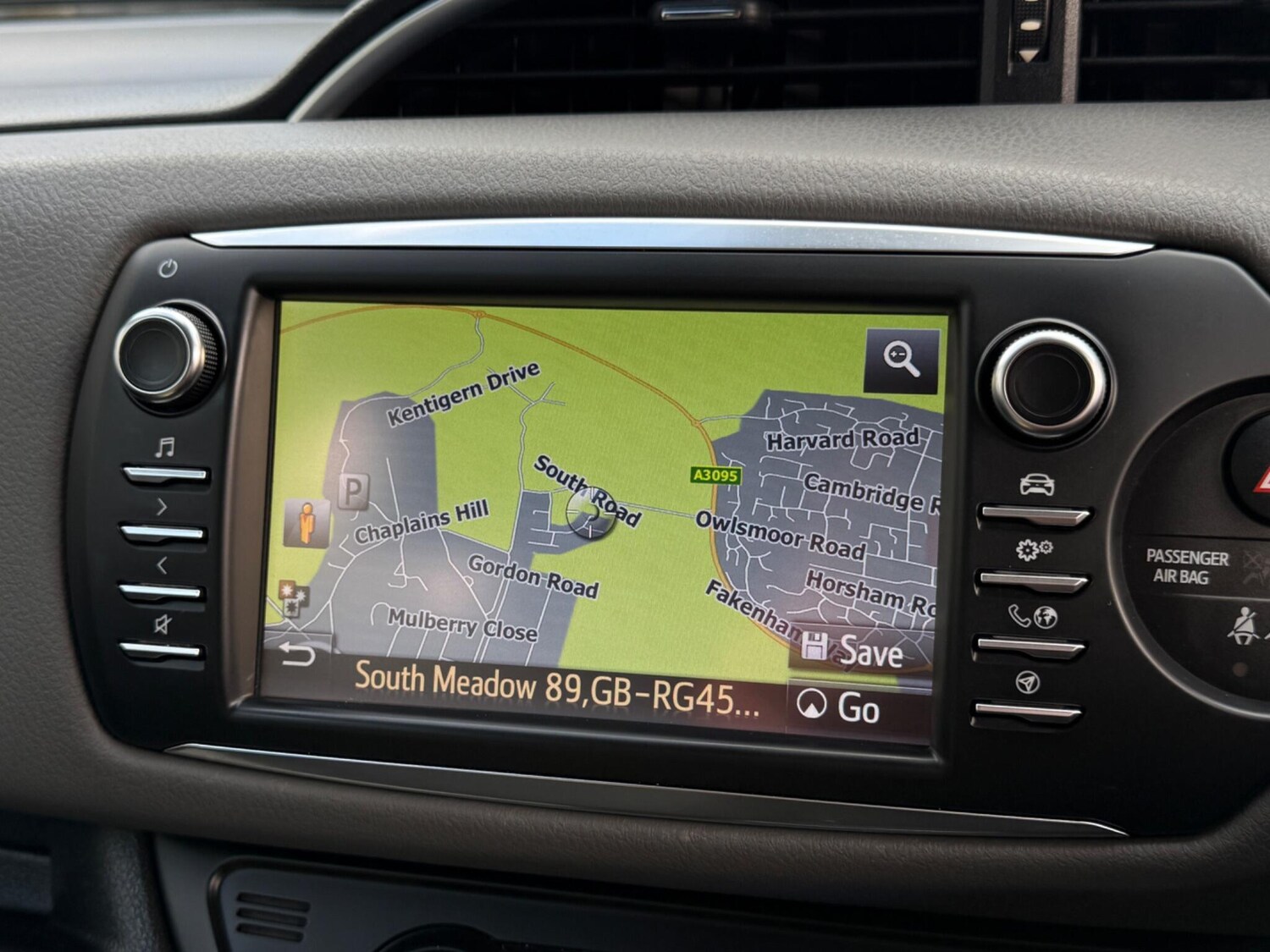 Used Toyota Yaris 2017 for sale - 77279402: Photo 31