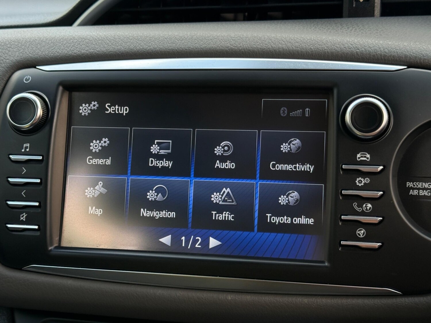 Used Toyota Yaris 2017 for sale - 77279402: Photo 61