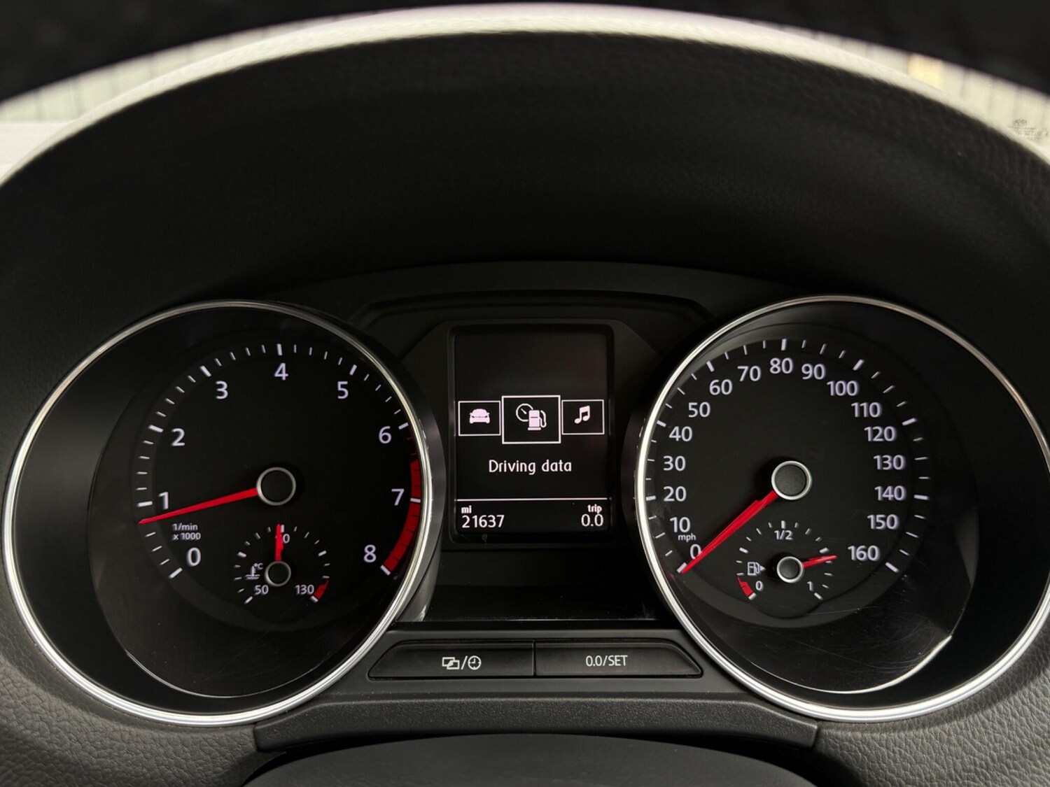 Used Volkswagen Polo 2015 for sale - 76153033: Photo 33