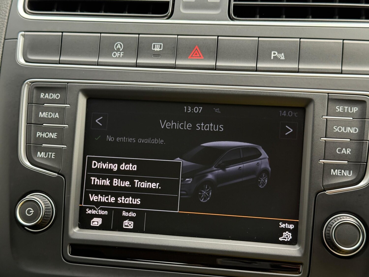 Used Volkswagen Polo 2015 for sale - 76153033: Photo 45