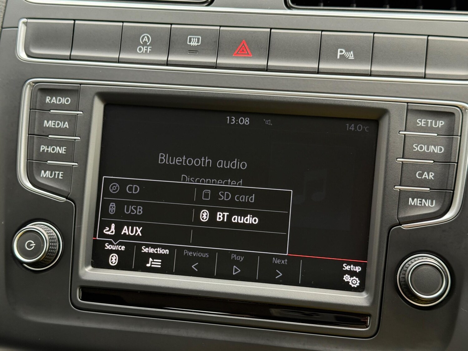 Used Volkswagen Polo 2015 for sale - 76153033: Photo 56