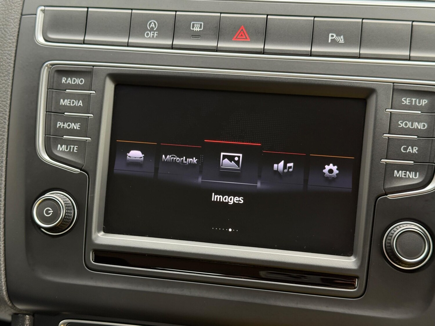 Used Volkswagen Polo 2015 for sale - 76153033: Photo 62