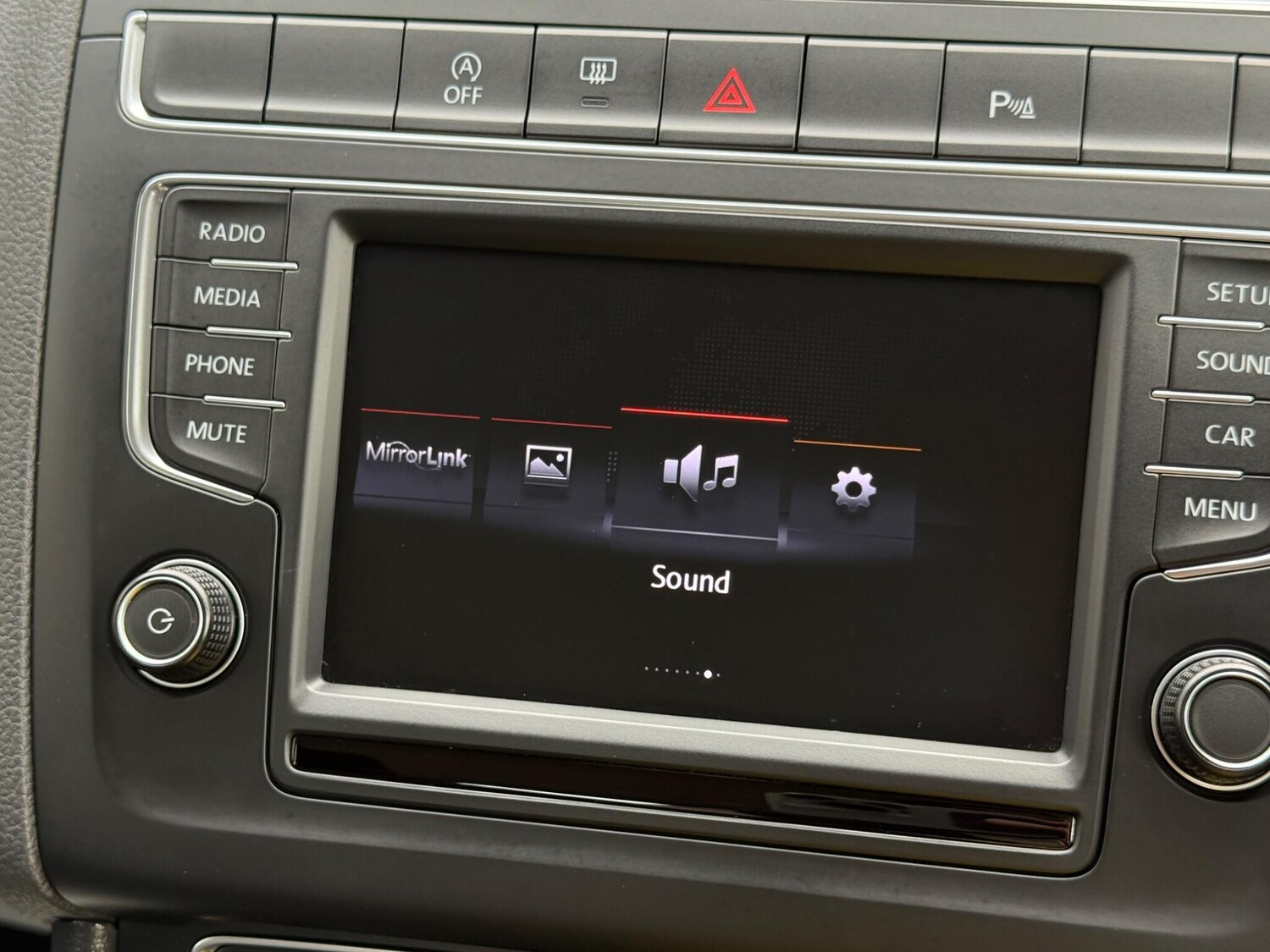 Used Volkswagen Polo 2015 for sale - 76153033: Photo 63