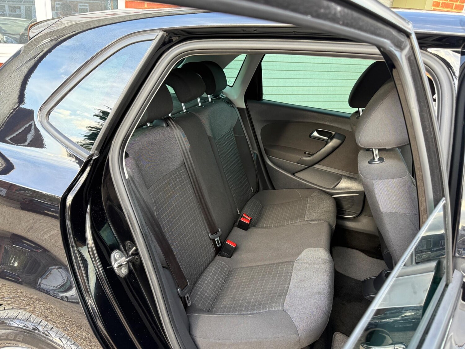 Used Volkswagen Polo 2017 for sale - 76109103: Photo 16