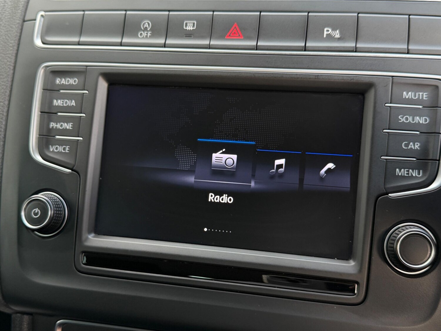 Used Volkswagen Polo 2017 for sale - 76109103: Photo 59