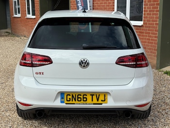 Used Volkswagen Golf 2016 for sale - 75770046: Photo