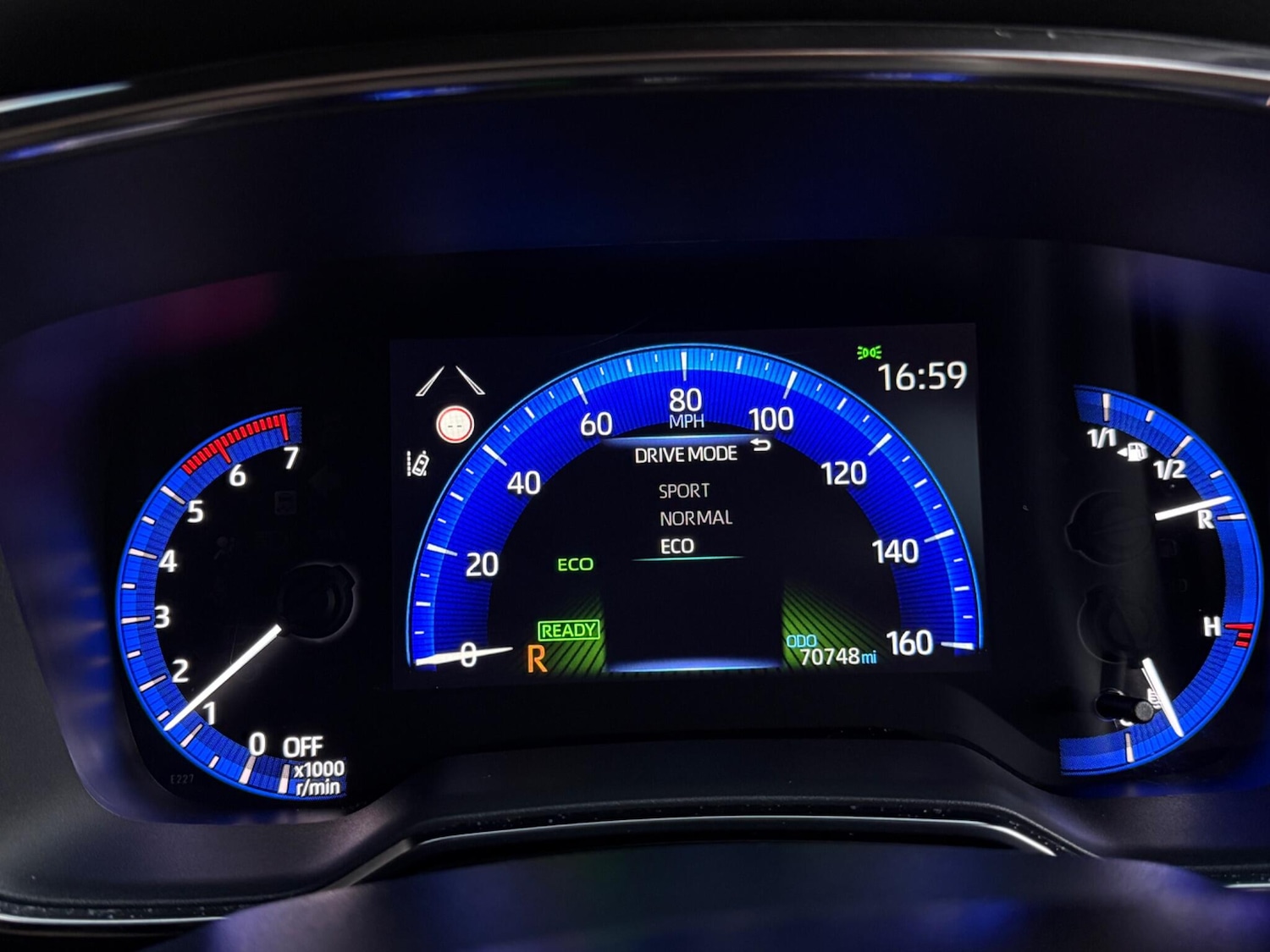 Used Toyota Corolla 2021 for sale - 76781244: Photo 42