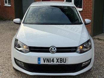 Used Volkswagen Polo 2014 for sale - 75030734: Photo