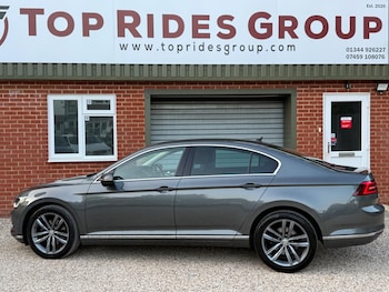 Used Volkswagen Passat 2015 for sale - 79348417: Photo