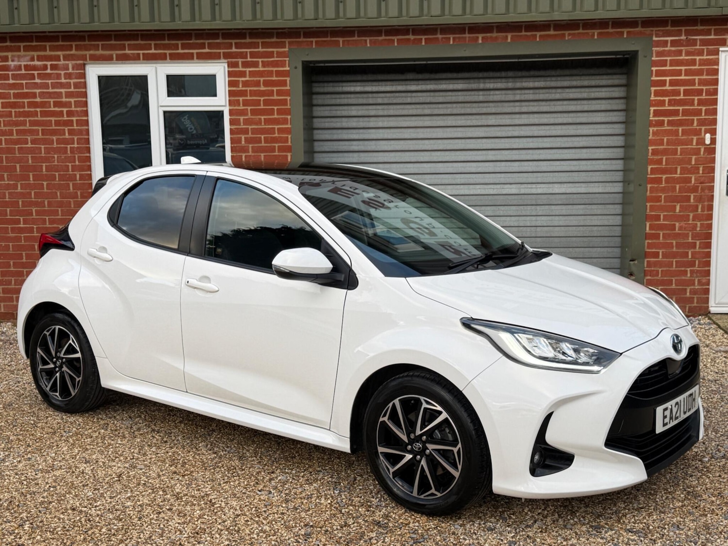 Used Toyota Yaris 2021 for sale - 77001988: Photo 11