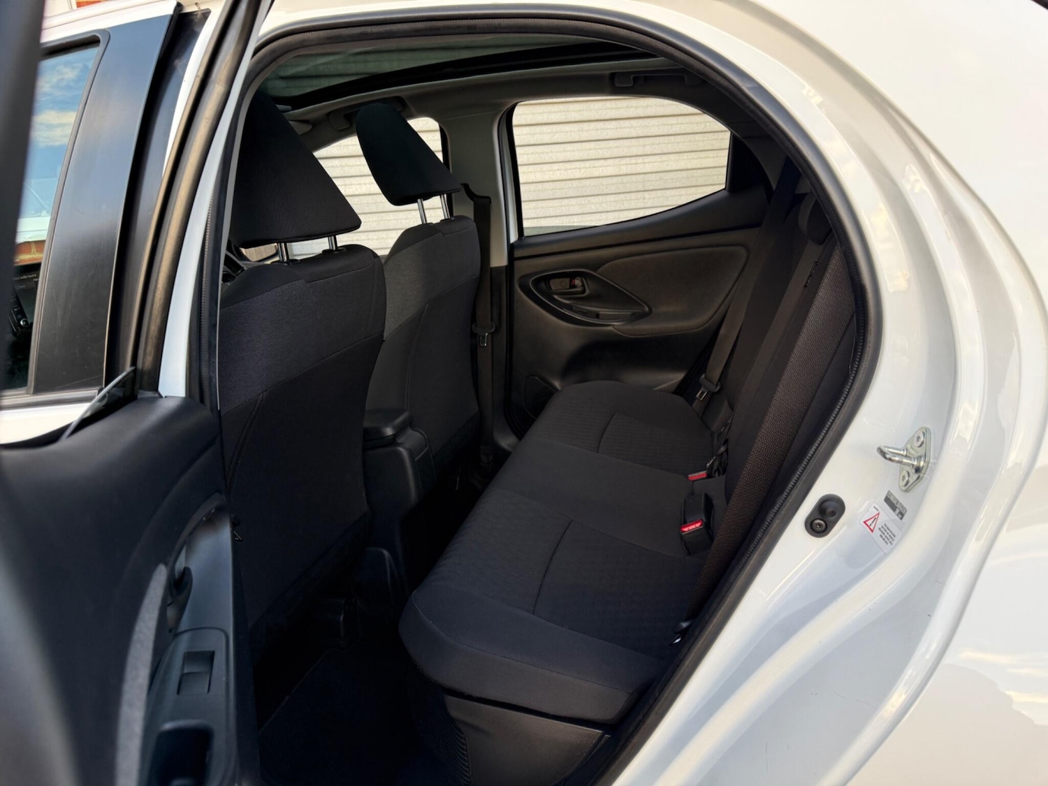 Used Toyota Yaris 2021 for sale - 77001988: Photo 13