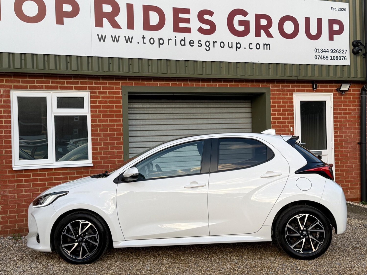 Used Toyota Yaris 2021 for sale - 77001988: Photo 2