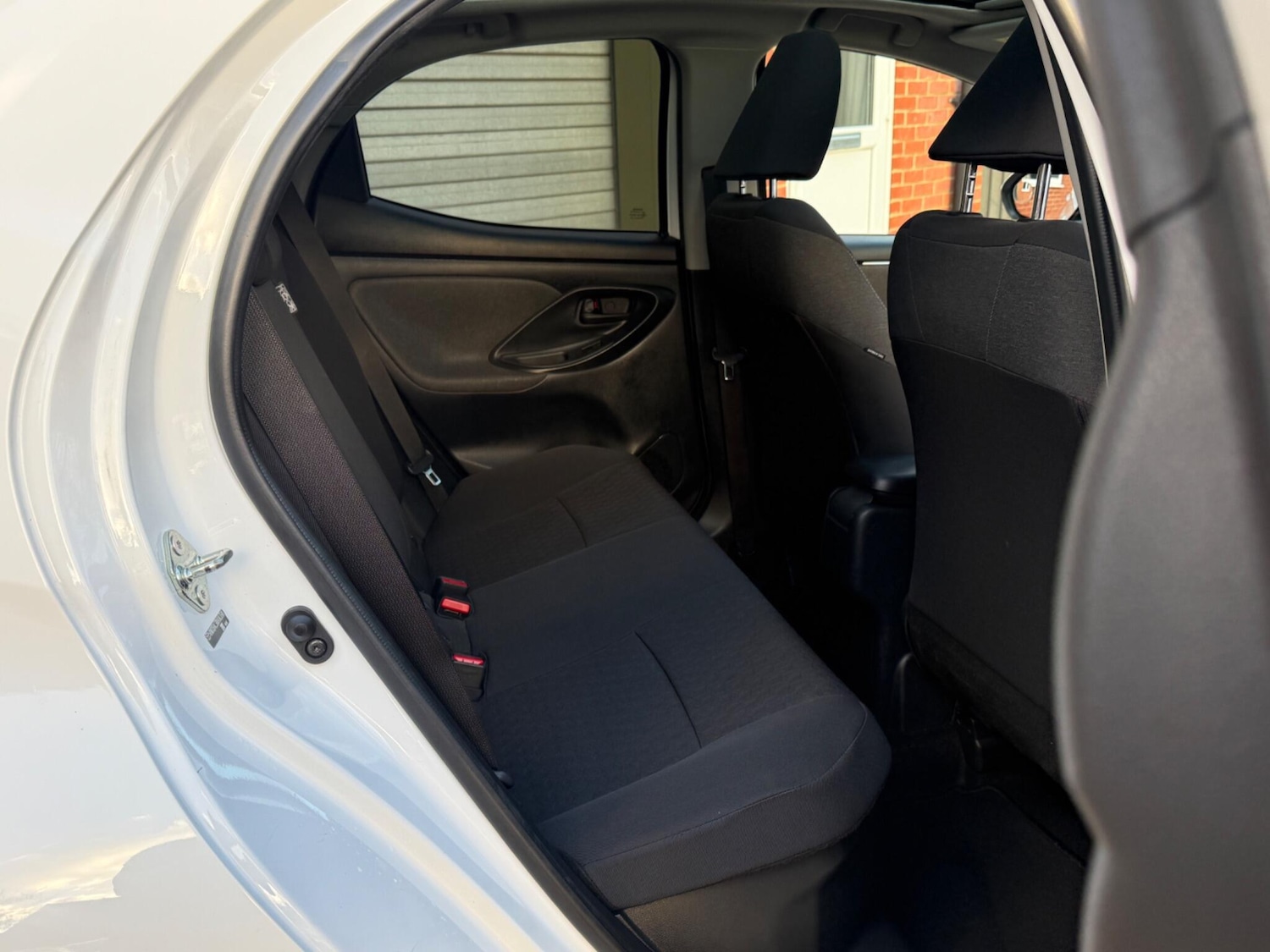 Used Toyota Yaris 2021 for sale - 77001988: Photo 21