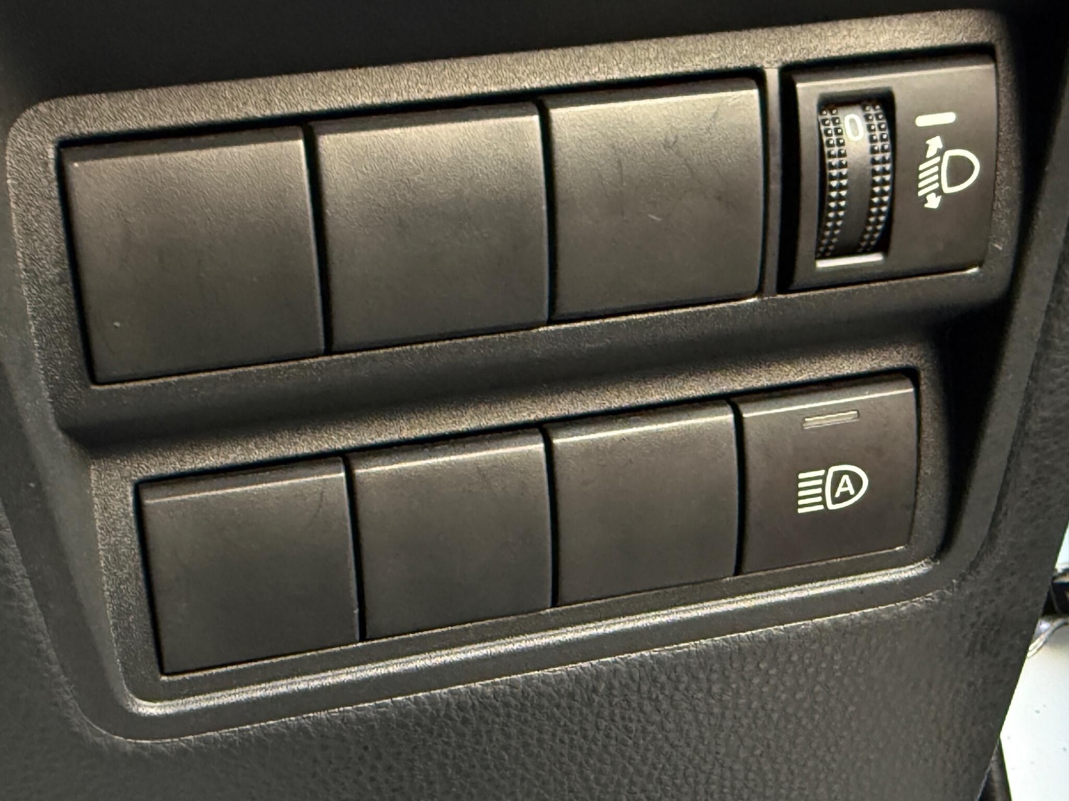 Used Toyota Yaris 2021 for sale - 77001988: Photo 36