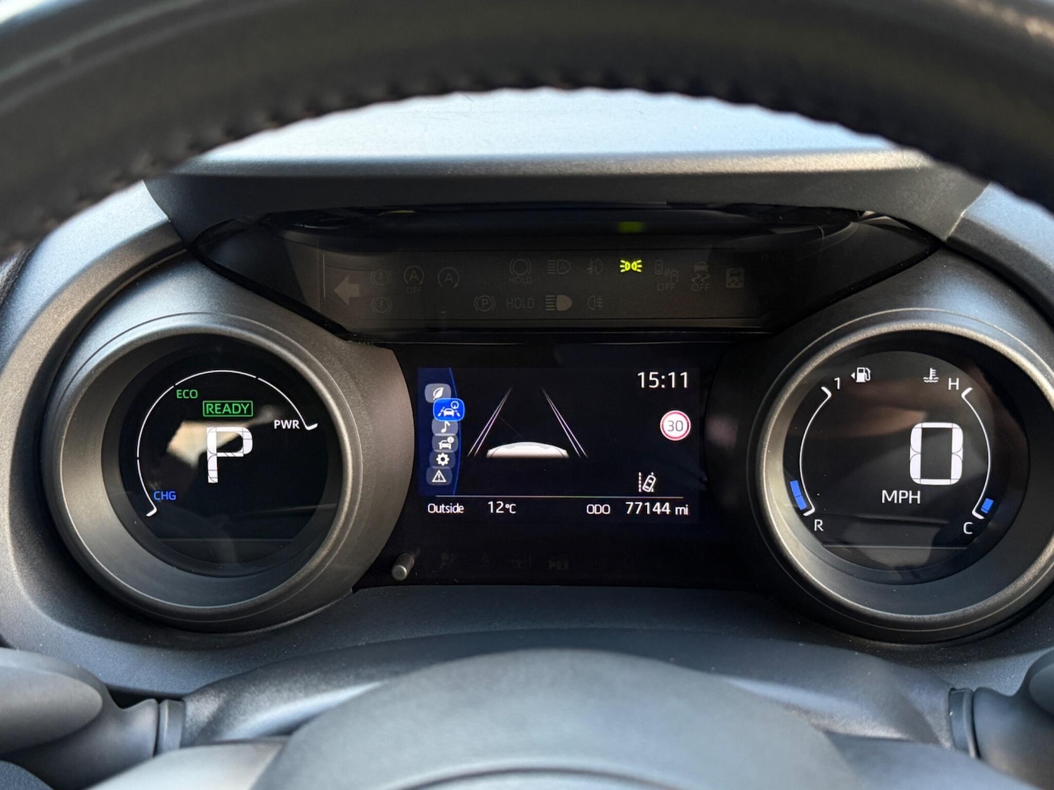 Used Toyota Yaris 2021 for sale - 77001988: Photo 38