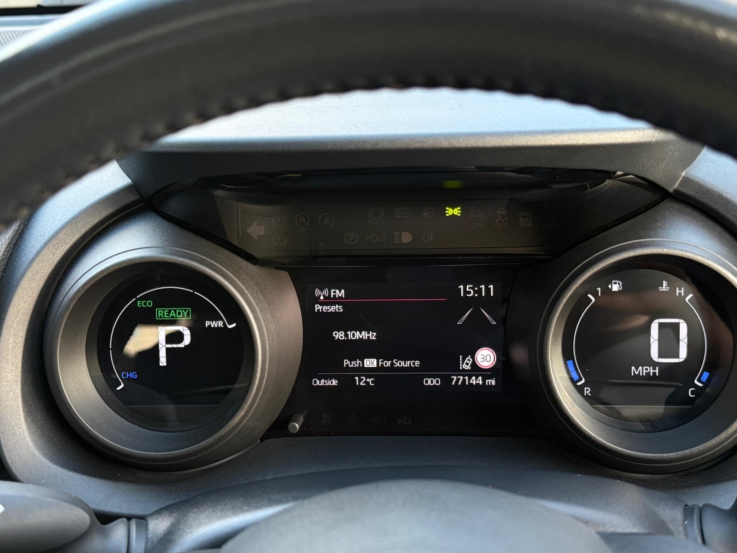 Used Toyota Yaris 2021 for sale - 77001988: Photo 39