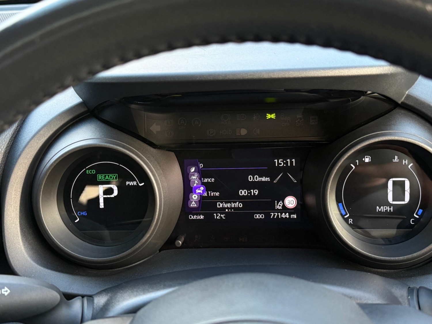 Used Toyota Yaris 2021 for sale - 77001988: Photo 40