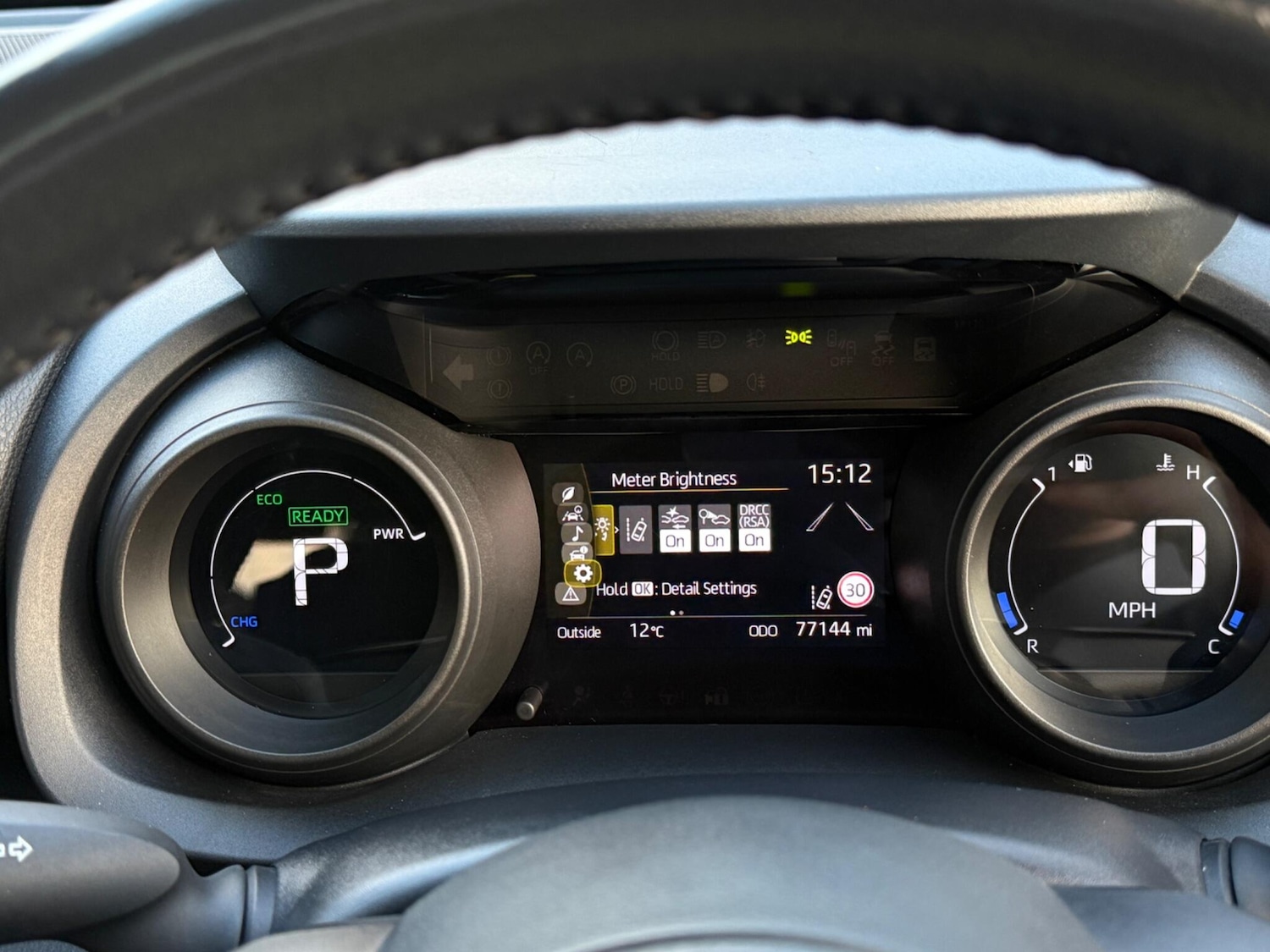 Used Toyota Yaris 2021 for sale - 77001988: Photo 41