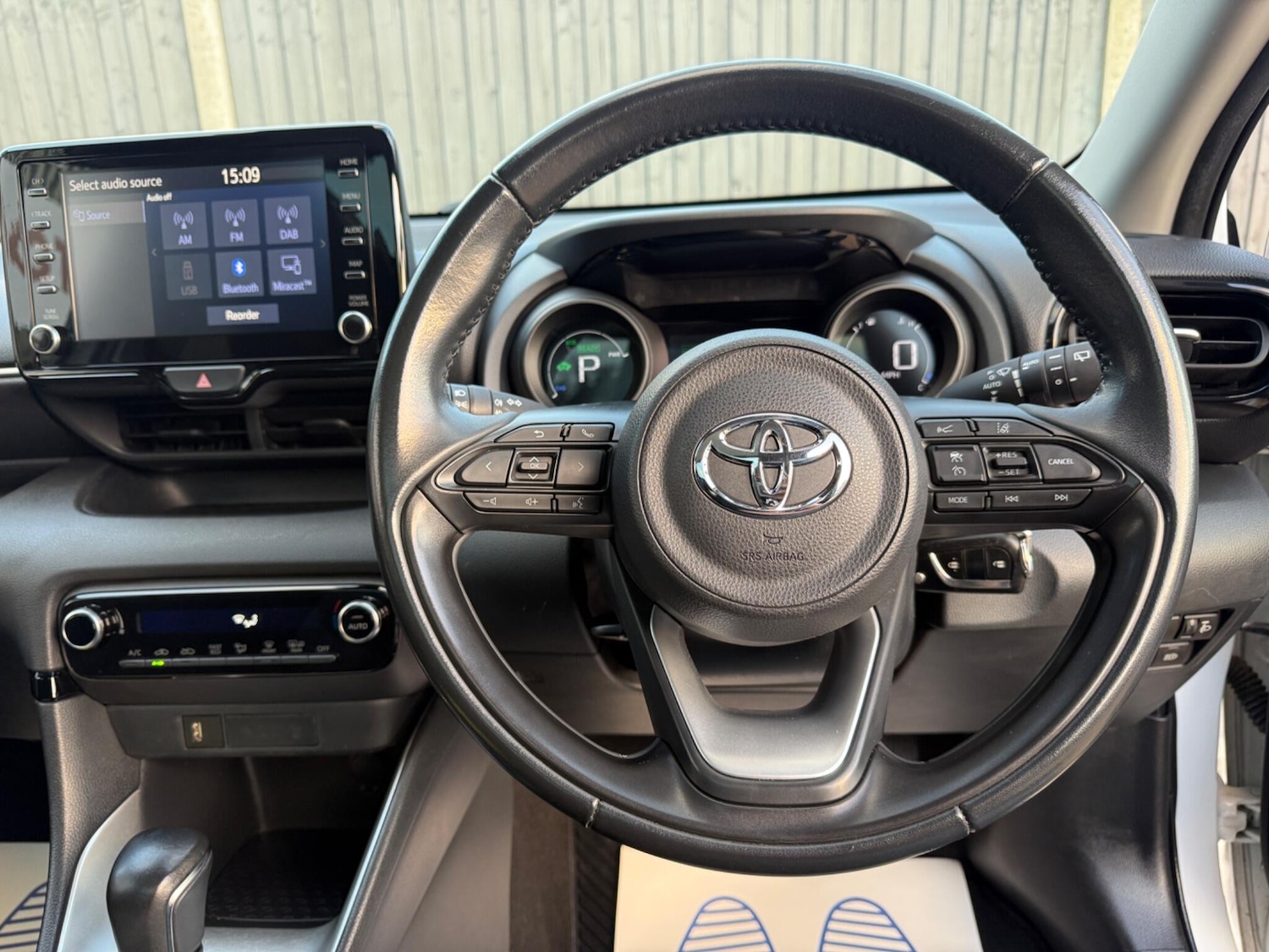 Used Toyota Yaris 2021 for sale - 77001988: Photo 5