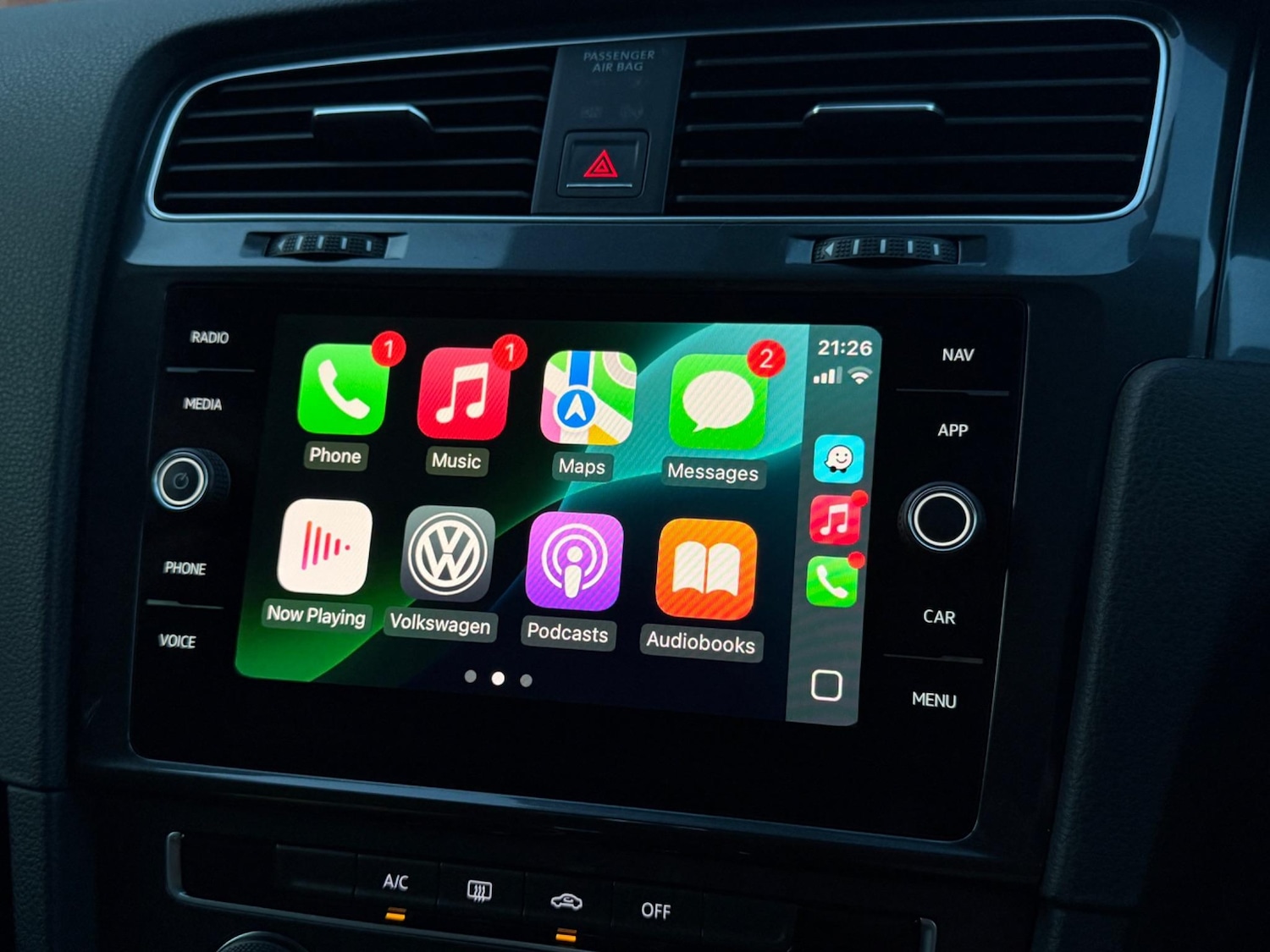 Used Volkswagen Golf 2017 for sale - 77001971: Photo 47