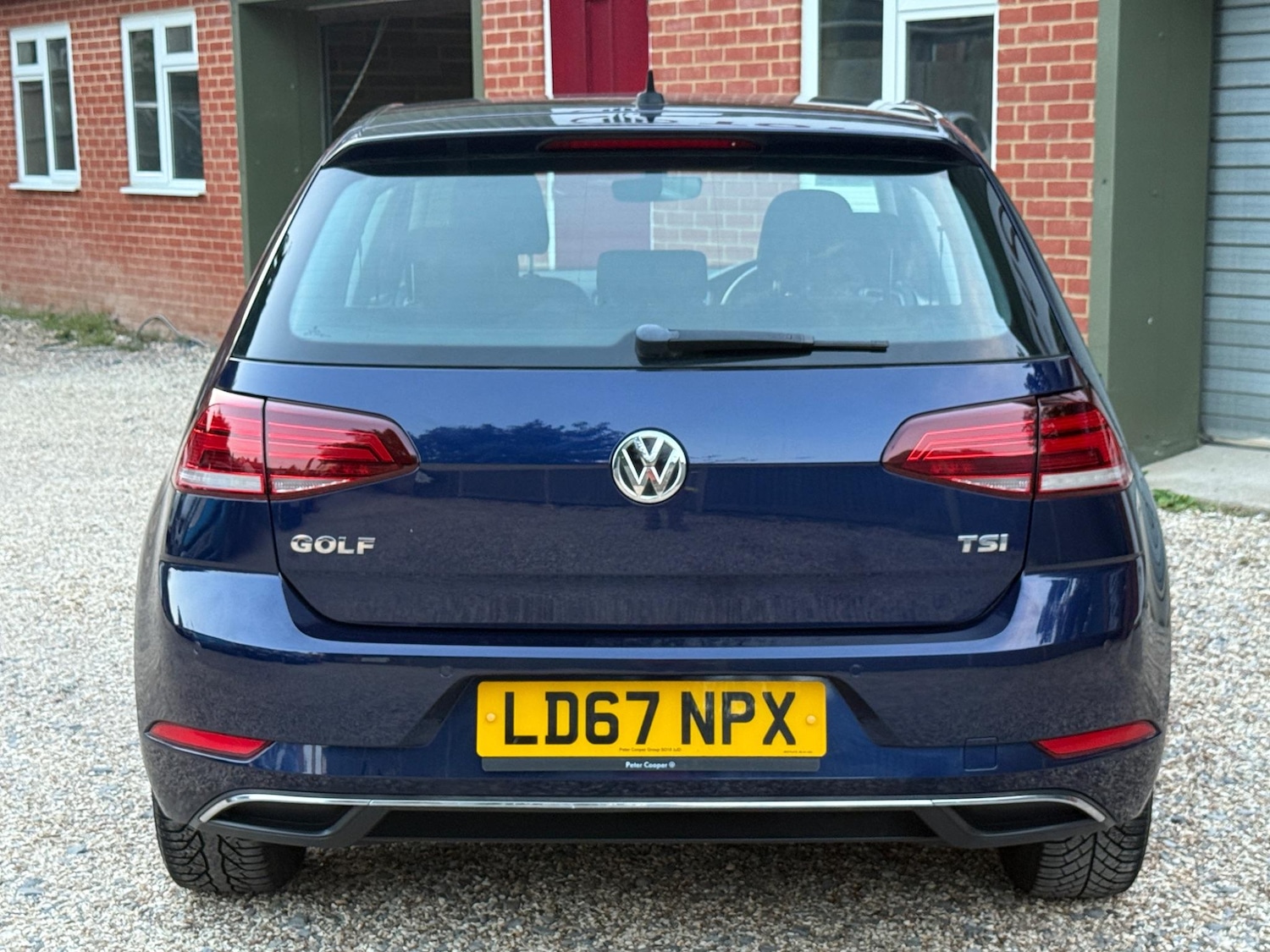 Used Volkswagen Golf 2017 for sale - 77001971: Photo 5