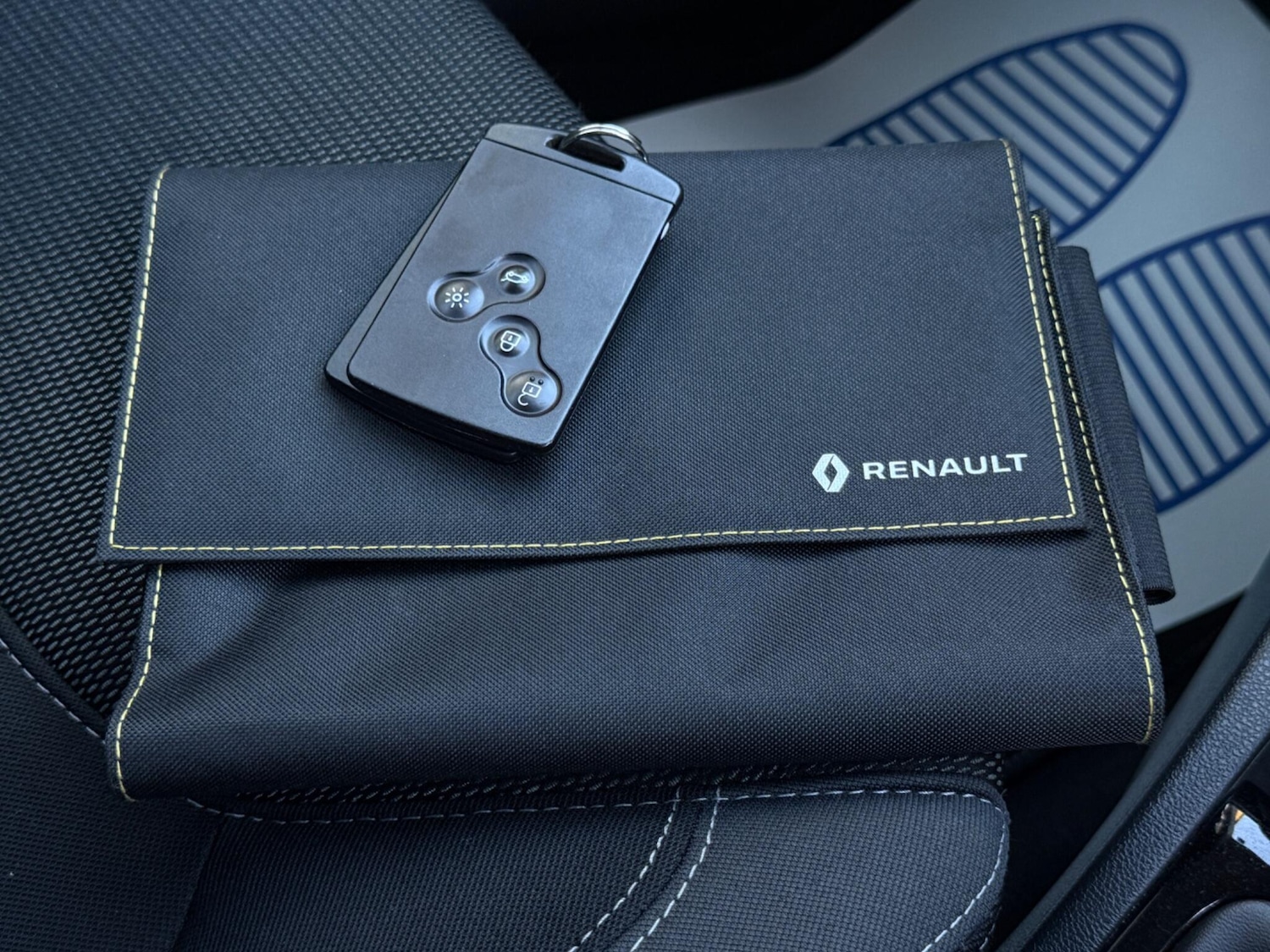 Used Renault Clio 2017 for sale - 76781092: Photo 14