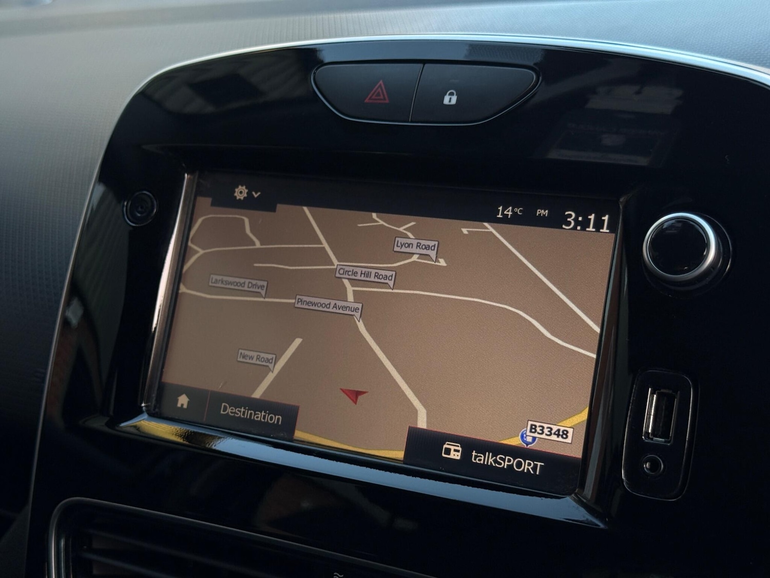 Used Renault Clio 2017 for sale - 76781092: Photo 7