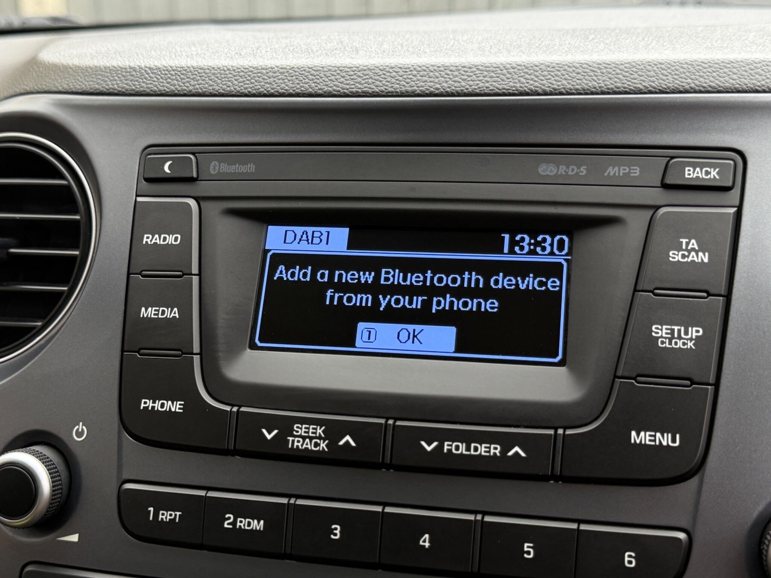 Used Hyundai i10 2018 for sale - 76337052: Photo 40