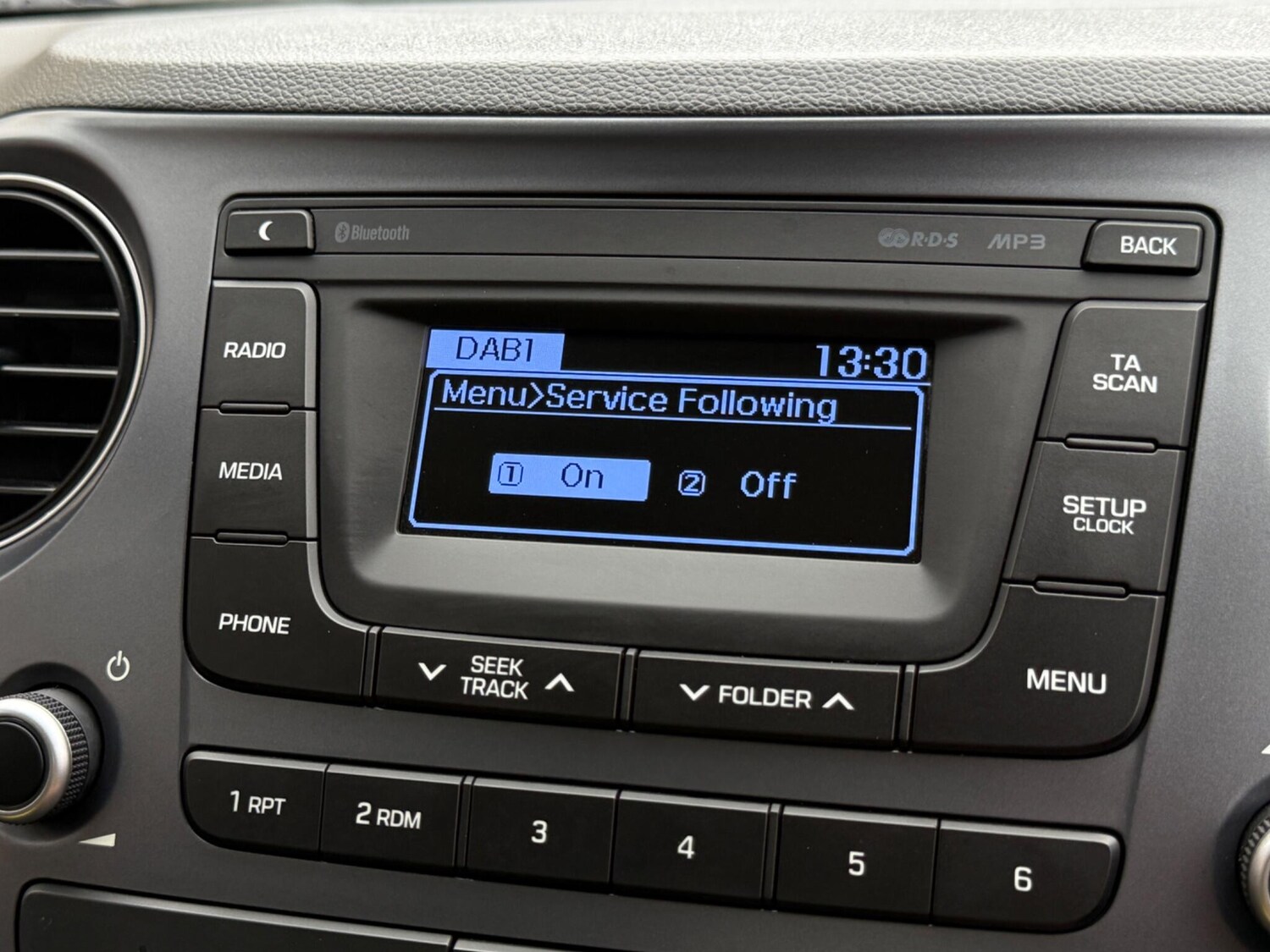 Used Hyundai i10 2018 for sale - 76337052: Photo 42