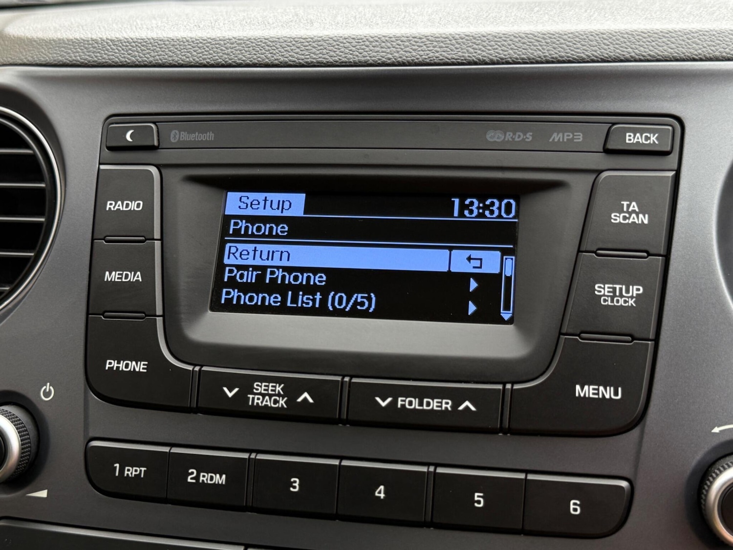 Used Hyundai i10 2018 for sale - 76337052: Photo 46